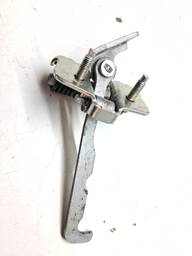 LIMITADOR PORTA TRASEIRA DIREIRA SANDERO 2015/