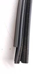 GUIA VIDRO PORTA TRASEIRA DIREITA SANDERO 2015 A 2023 