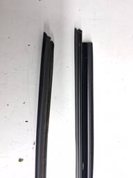 PESTANA PORTA DIANTEIRA DIREITA EXT. SANDERO 15/ LOGAN 14/24