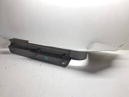 SOLEIRA PORTA DIANTEIRA ESQUERDA CAPTIVA 2008 A 2017