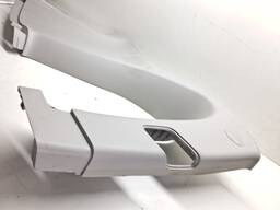 ACABAMENTO COLUNA TRASEIRA DIREITA CAPTIVA 2008 A 17