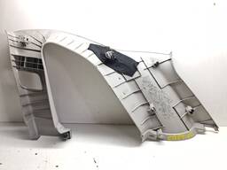 ACABAMENTO COLUNA TRASEIRA DIREITA CAPTIVA 2008 A 17