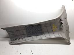 ACABAMENTO INFERIOR COLUNA CENTRAL ESQUERDA CAPTIVA 2008/