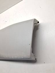 ACABAMENTO INFERIOR COLUNA CENTRAL ESQUERDA CAPTIVA 2008/