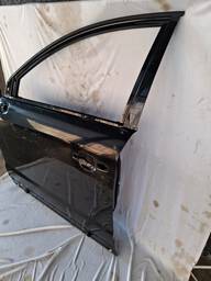 PORTA DIANTEIRA ESQUERDA CAPTIVA 2008 2009 A 2017