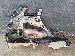 RECORTE LATERAL TRASEIRA ESQUERDA CAPTIVA 2008/