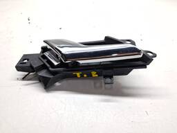 MAÇANETA INTERNA PORTA TRASEIRA ESQUERDA CAPTIVA 2008 A 2017