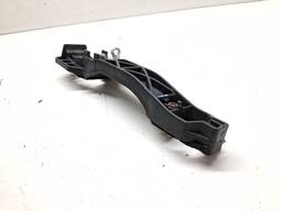 SUPORTE MAÇANETA EXT DIANTEIRA ESQUERDA CAPTIVA 2008 A 2017