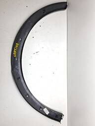 MOLDURA PARALAMA TRAS DIREITO CAPTIVA 2008 A 2017 DETALHE 