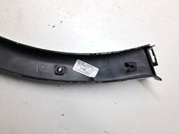 MOLDURA PARALAMA TRAS DIREITO CAPTIVA 2008 A 2017 DETALHE 