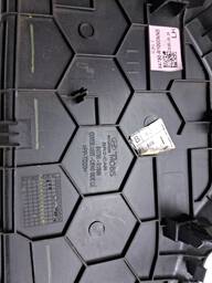 ACABAMENTO LATERAL ESQUERDO PAINEL HB20 2020 A 2022