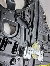 MÁQUINA DE VIDRO PORTA TRASEIRA DIREITA RENEGADE 2016 2017/