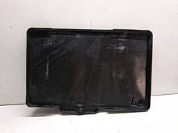 SUPORTE INFERIOR BATERIA RENEGADE 2016/ C/DETALHE