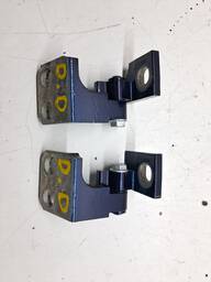 PAR DOBRADIÇAS PORTA DIANTEIRA DIREITA RENEGADE 2016/