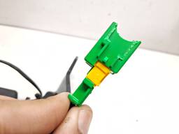 ENGATE FEMEA CINTO TRASEIRO DIREITO RENEGADE 2016/