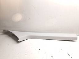 ACABAMENTO COLUNA DIANTEIRA DIREITA PRISMA ONIX 013 A 2019