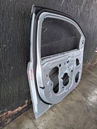 PORTA DIANTEIRA ESQUERDA ONIX PRISMA 2013 A 2020 DETALHE