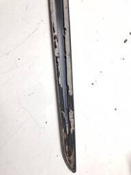 FRISO PORTA DIANTEIRA DIREITA PRISMA ONIX 2013 A 2020