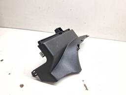 ACABAMENTO PAINEL LADO ESQUERDO TRACKER 2020/