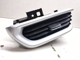 DIFUSOR AR ESQUERDO PAINEL CHEVROLET TRACKER 2020 A 2024 