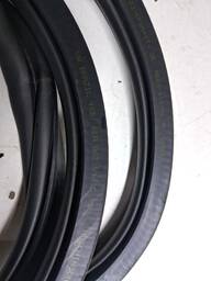 BORRACHA PORTA TRASEIRA DIREITA (CARROCERIA) POLO NIVUS 18/