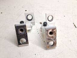 PAR DOBRADIÇA PORTA TRASEIRA ESQUERDA POLO NIVUS 2018/