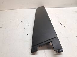 MOLDURA COLUNA PORTA TRASEIRA ESQUERDA POLO 2018/