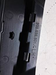 MOLDURA COLUNA PORTA TRASEIRA ESQUERDA POLO 2018/