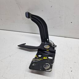 TRAVA CAPÔ VERSA 1.6 2012 A 2020