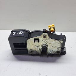 FECHADURA PORTA TRASEIRA DIREITA CAPTIVA MALIBU 2008 A 2016