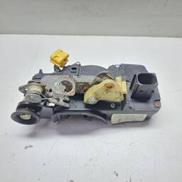 FECHADURA PORTA TRASEIRA DIREITA CAPTIVA MALIBU 2008 A 2016