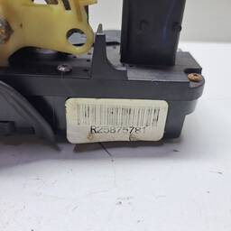 FECHADURA PORTA TRASEIRA DIREITA CAPTIVA MALIBU 2008 A 2016