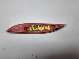 LENTE REFLETOR PARACHOQUE TRAS DIREITO FLUENCE 2011 A 2018 