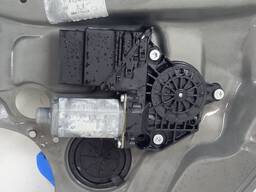 MÁQUINA DE VIDRO PORTA TRASEIRA DIREITA GOLF BORA 00 A 2013