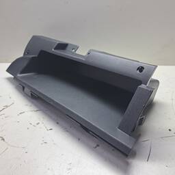 PORTA TRECO  NISSA VERSA 2013 A 2016