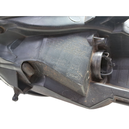 FAROL DIREITO FIESTA 2011 A 2014 MASCARA NEGRA