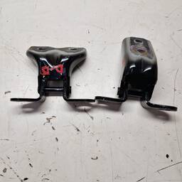 DOBRADIÇA PORTA HB20 DIANTEI DIREITA 2020/