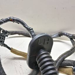 CHICOTE PORTA DIANT ESQUERDA HB20 2002/SENSE