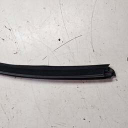 PESTANA INTERNA PORTA DIANTEIRA DIREITA HB20 2020/