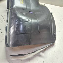 PARABARRO TRASEIRO DIREITO HB20 2020 A 2022 DETALHE