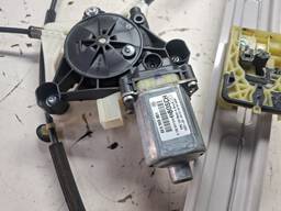 MÁQUINA DE VIDRO PORTA DIA ESQUERDA POLO VIURTUS NIVUS 2017/