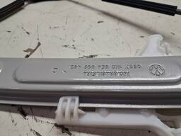 MÁQUINA DE VIDRO PORTA TRASEIRA DIREITA POLO 2018/.. MANUAL 