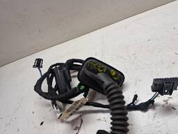 CHICOTE PORTA TRAS DIREITA POLO 2020/ MANUAL