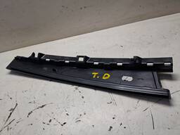 MOLDURA COLUNA PORTA TRASEIRA DIREITA POLO 2020/