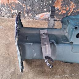 LONGARINA PAINEL DIREITO RENEGADE 2015/ PEQ AVARIA