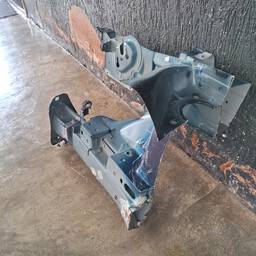 LONGARINA PAINEL DIREITO RENEGADE 2015/ PEQ AVARIA