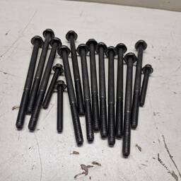 PARAFUSO CAIXA CAMBIO TRACKER 1.0 1.2  2020/ AUT