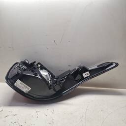 LANTERNA TRASEIRA ESQUERDA TORO 2016 2017 A 2025