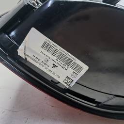 LANTERNA TRASEIRA ESQUERDA TORO 2016 2017 A 2025