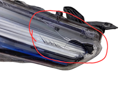 FAROL DIREITO COROLLA CROSS 2022/HYBRIDO FRISO AZUL (DETALHE